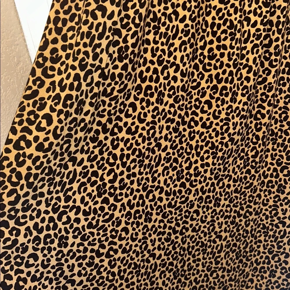 Old Navy Fit & Flare Smocked Cami Midi Leopard Print Sundress (w/Pockets!) - Picture 6 of 10